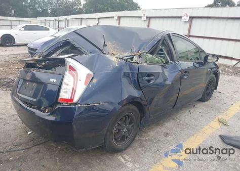 2015 Toyota Prius Two из США, поврежденный, VIN JTDKN3DU7F1980757